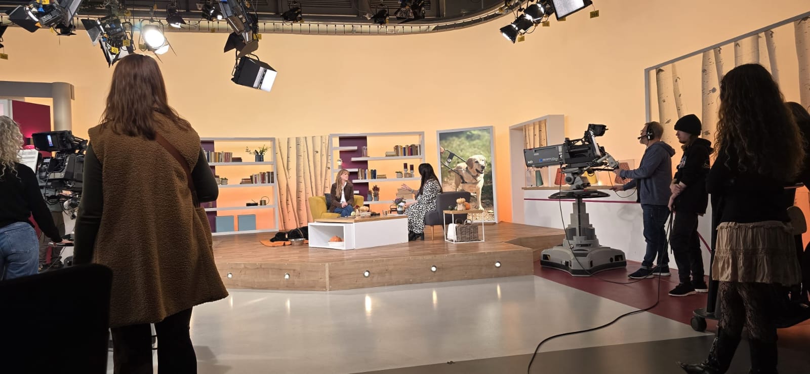 Blick hinter die Kulissen während des Live-Beitrags bei Hallo Hessen